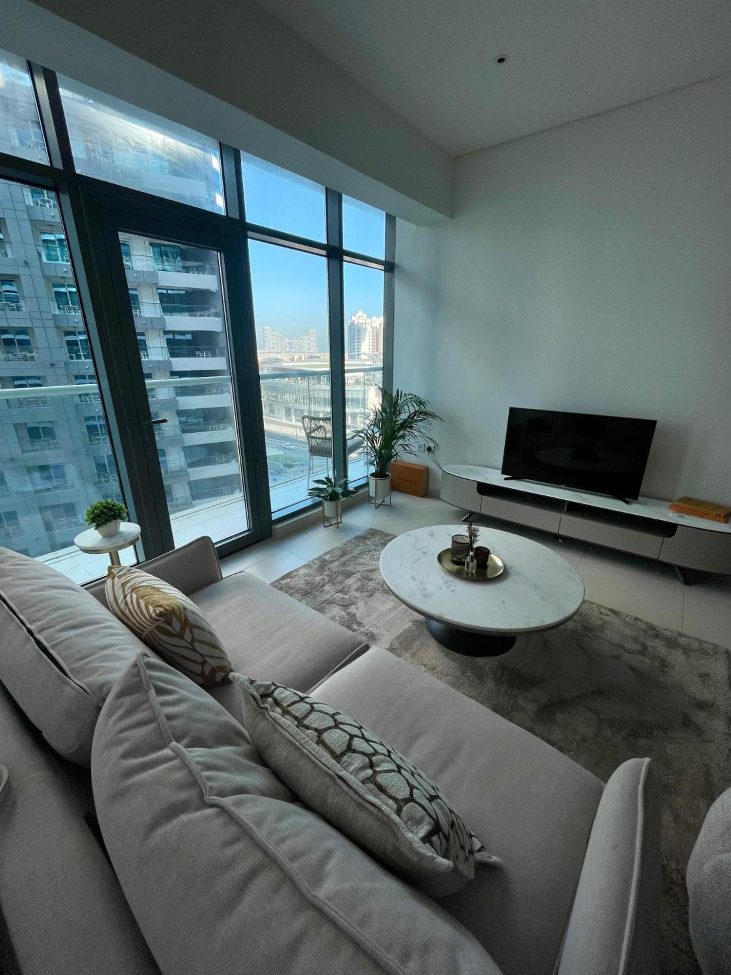 Great One Bedroom With Infinity Pool