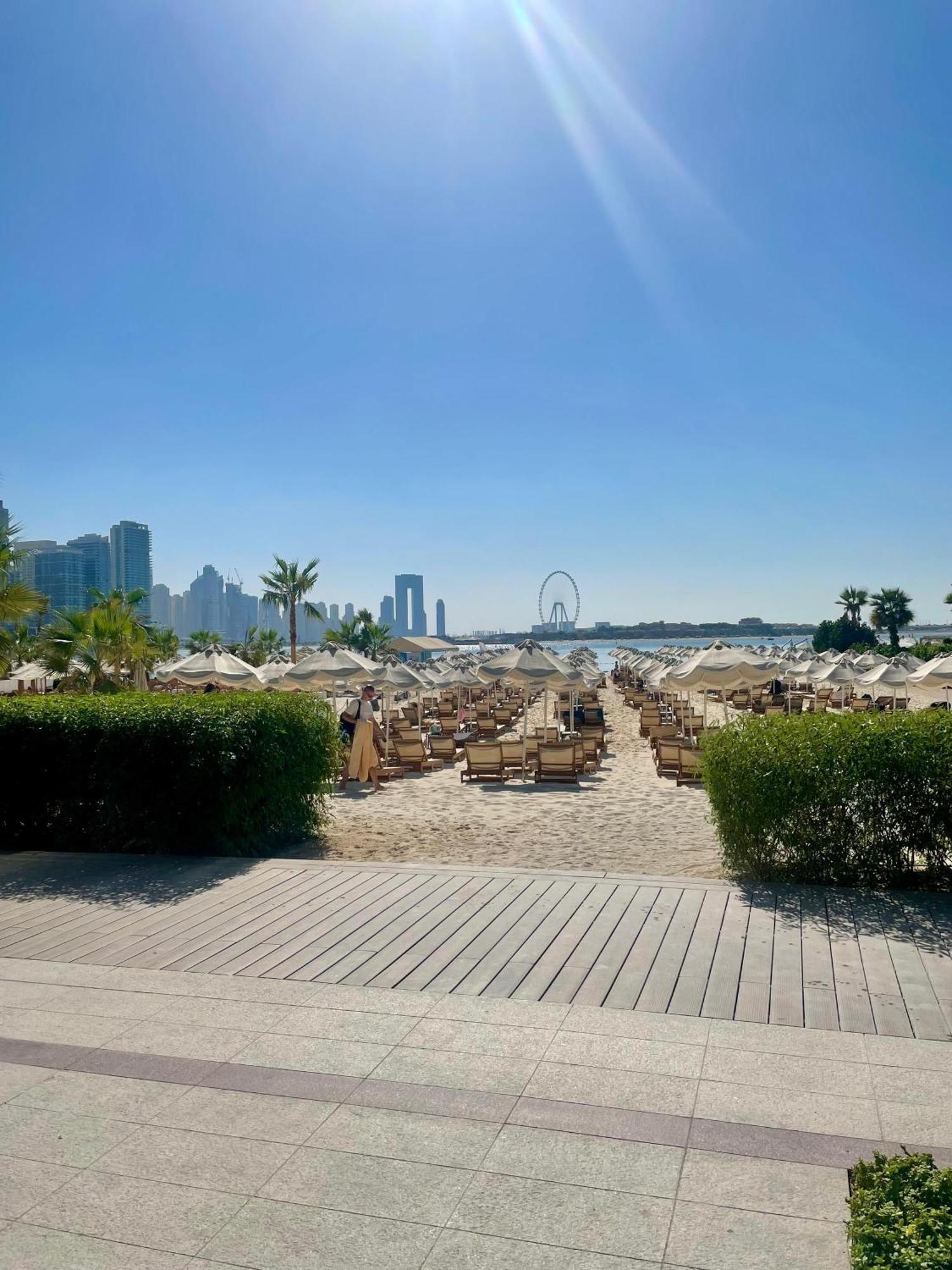 Great One Bedroom With Infinity Pool Apartment Dubai