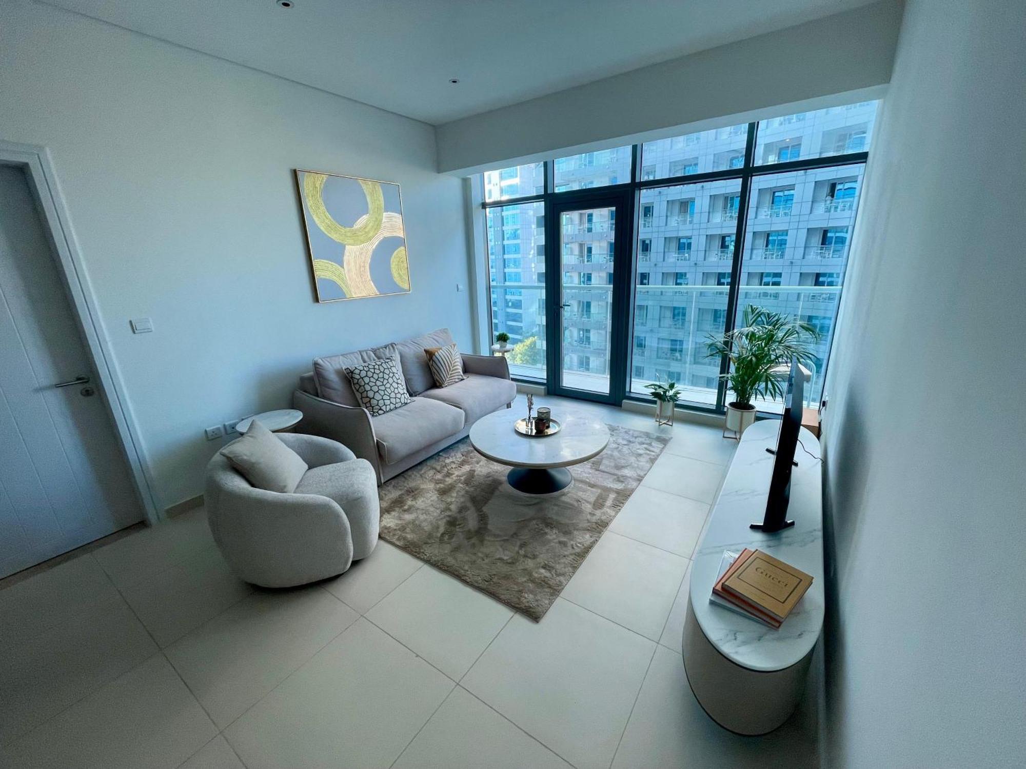 Great One Bedroom With Infinity Pool